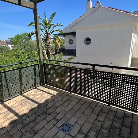 Casa Junto A Campo De Golf Y A 15 Minutos De La Playa