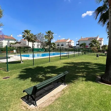 Casa Junto A Campo De Golf Y A 15 Minutos De La Playa *