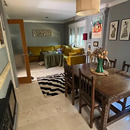 Casa Junto A Campo De Golf Y A 15 Minutos De La Playa